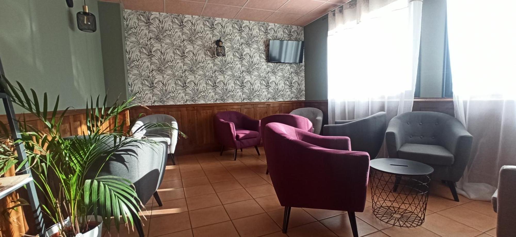 Hotel Restaurant Logis La Meridienne Anglards de Saint Flour Exteriér fotografie